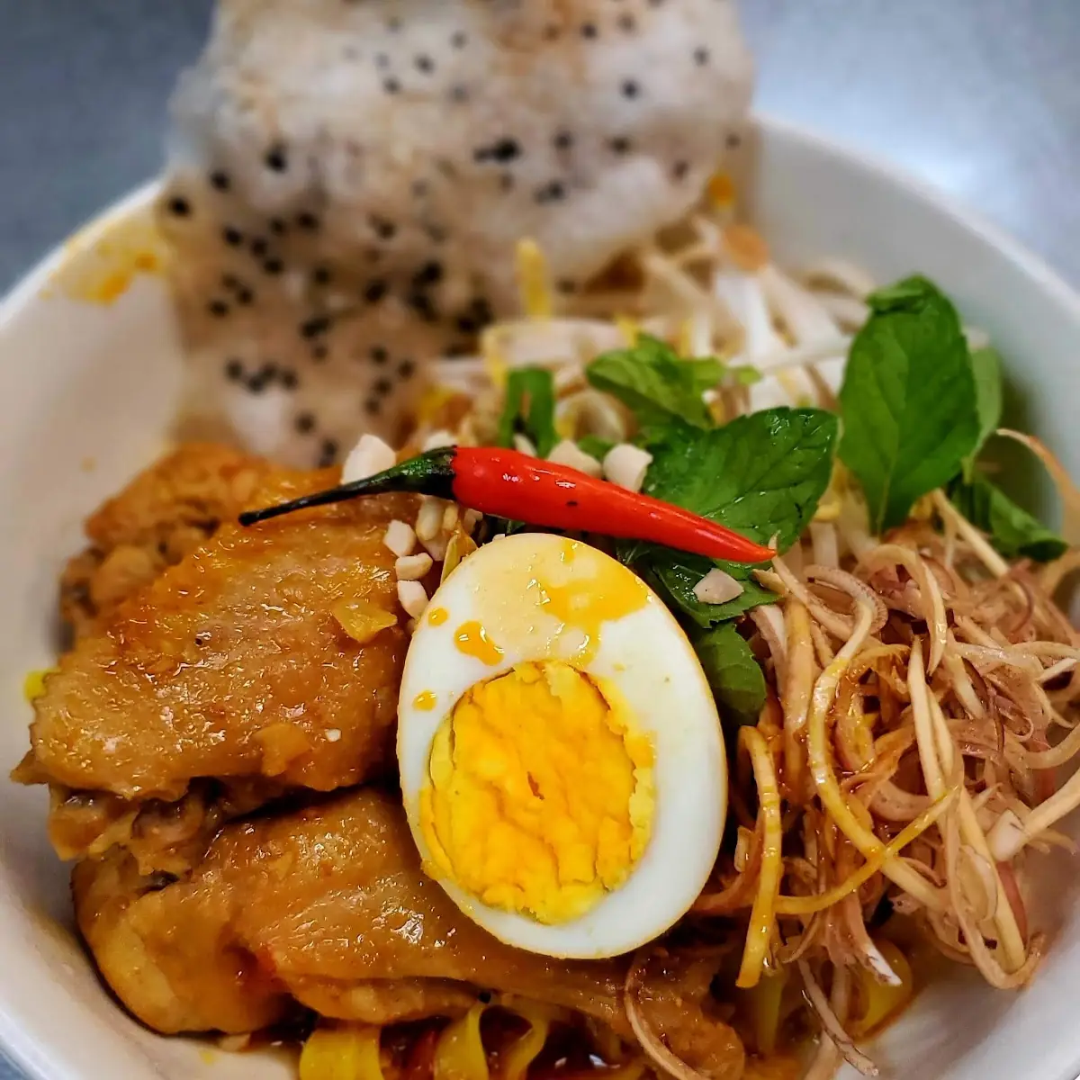 MI Quang Tom Thit