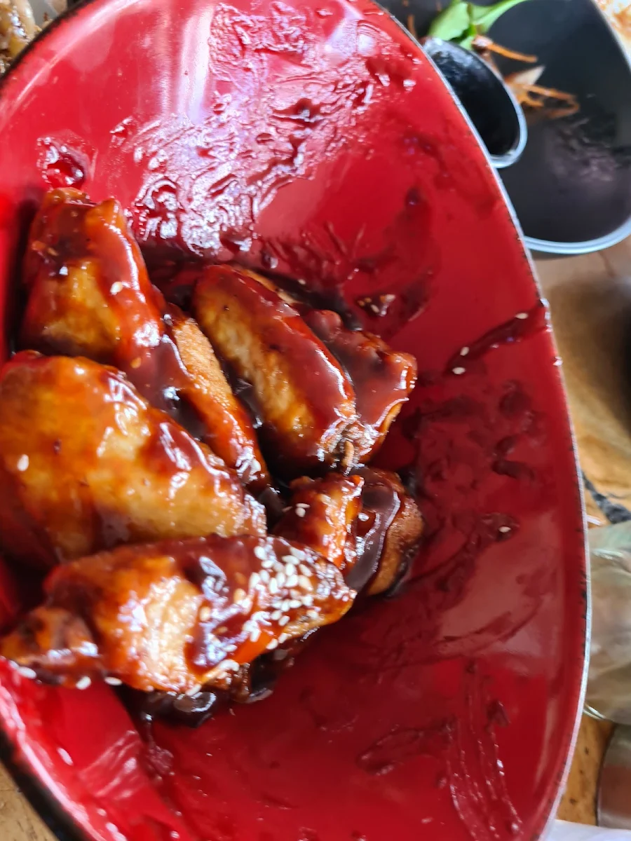 Smakey BBQ Sauce Served with Chips