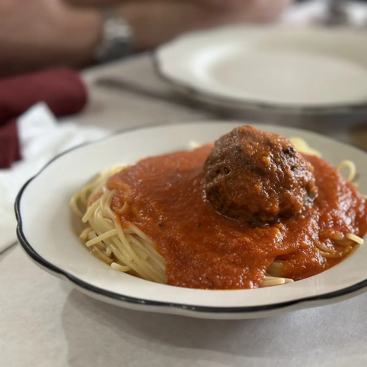 Kids Spaghetti with Meatball
