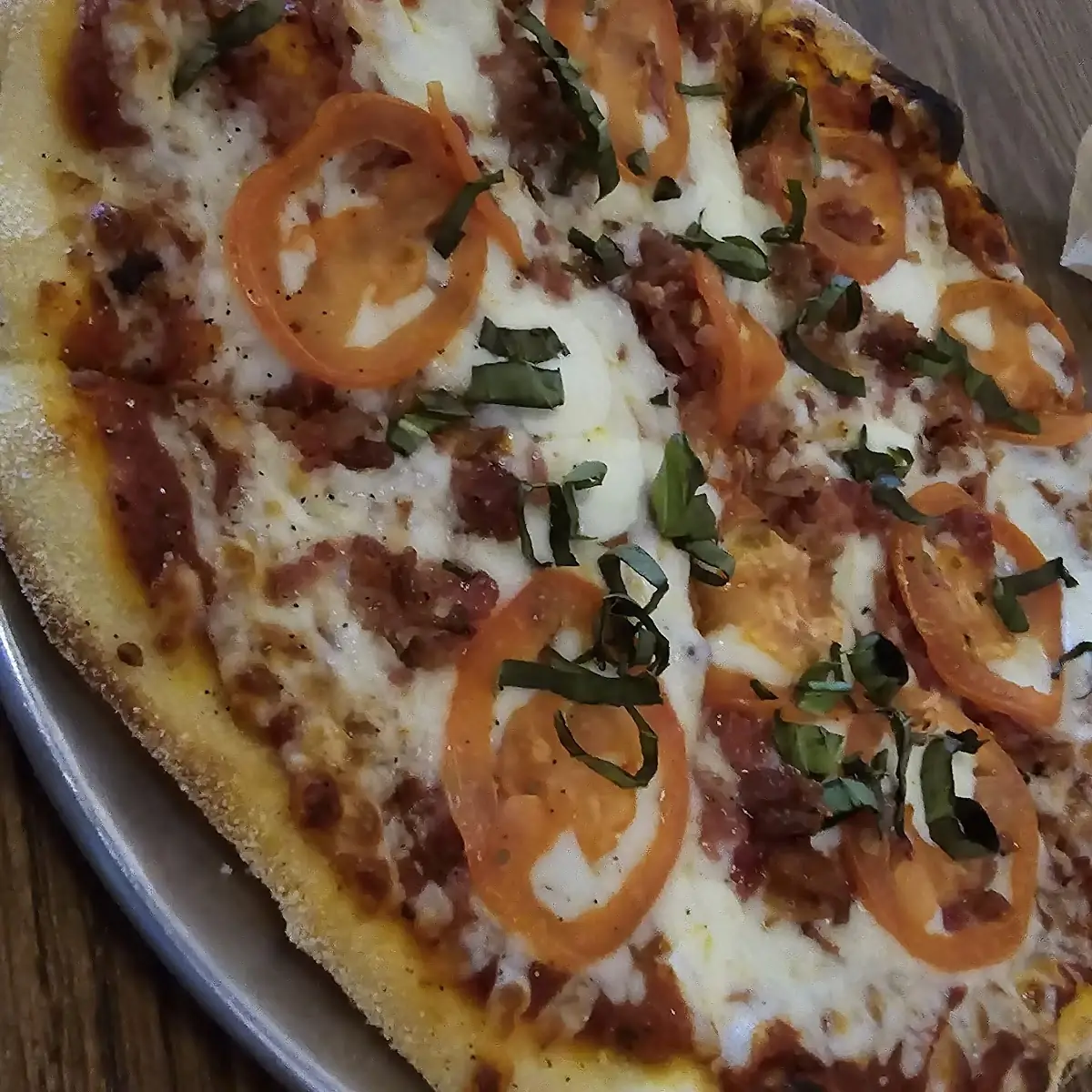 Bacon Margarita Pizza