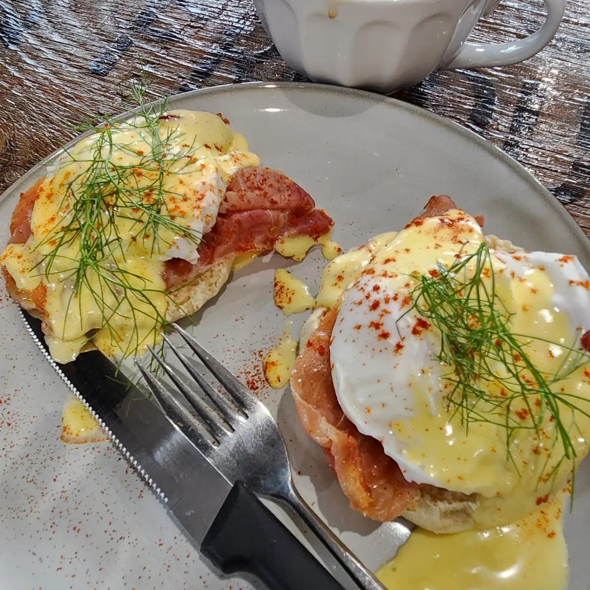 Eggs Benedict