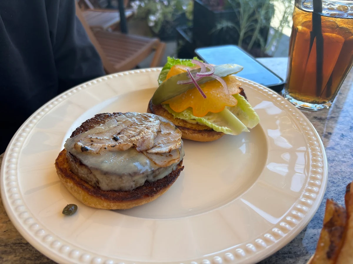 Tuna Cheeseburger