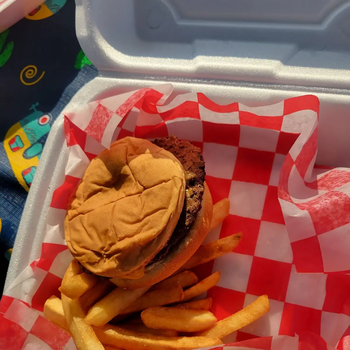 Kids Cheeseburger