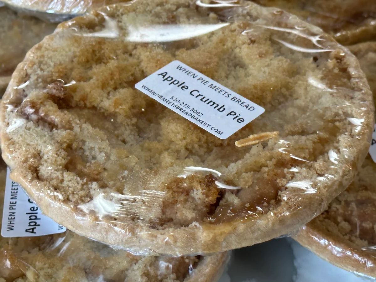 Apple Crumb Pie