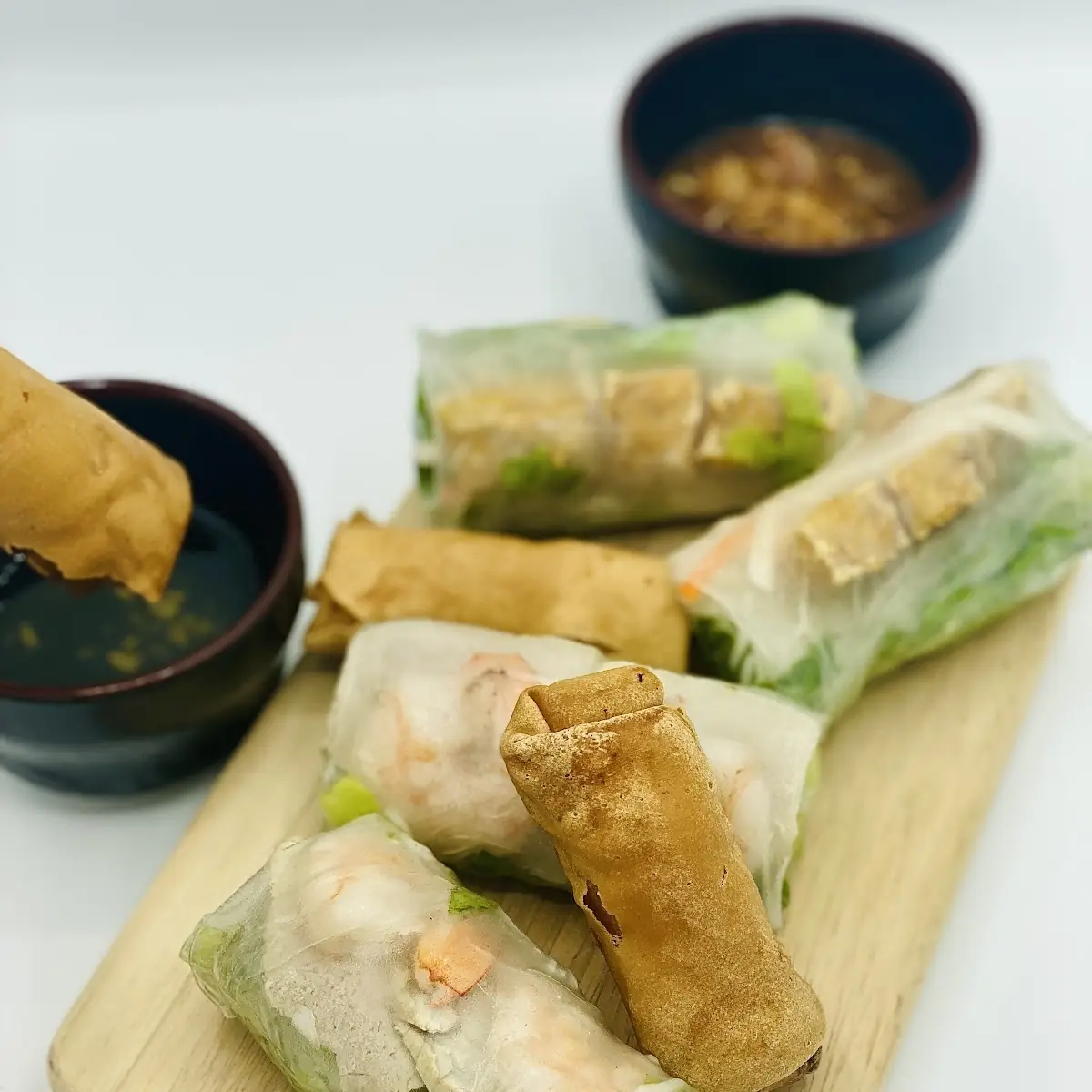 2 Fresh Spring Rolls