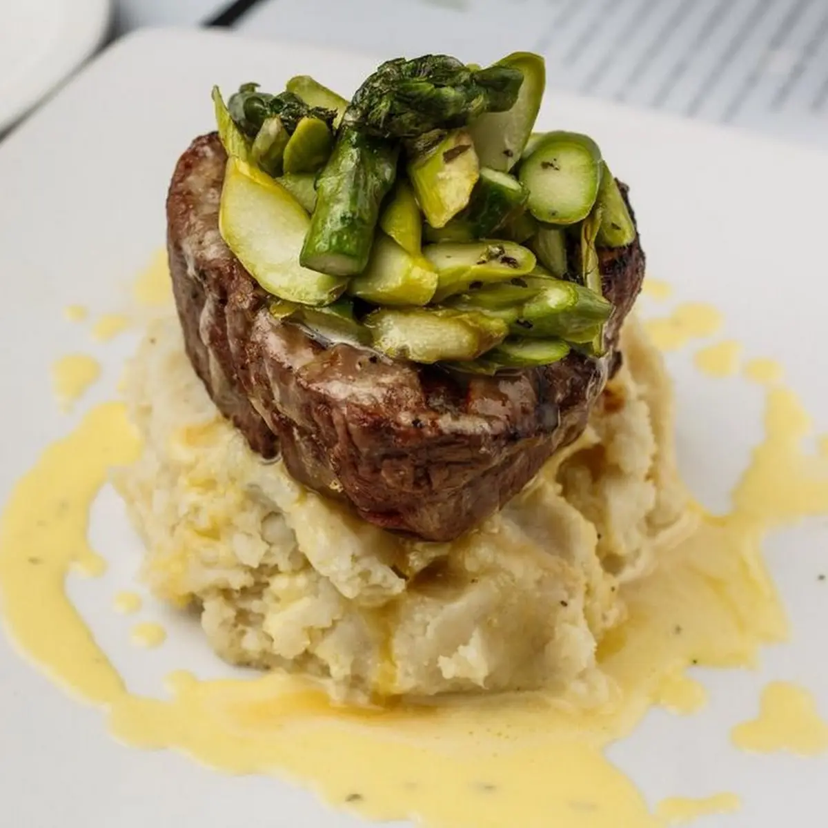 Angus Filet Mignon -Garlic