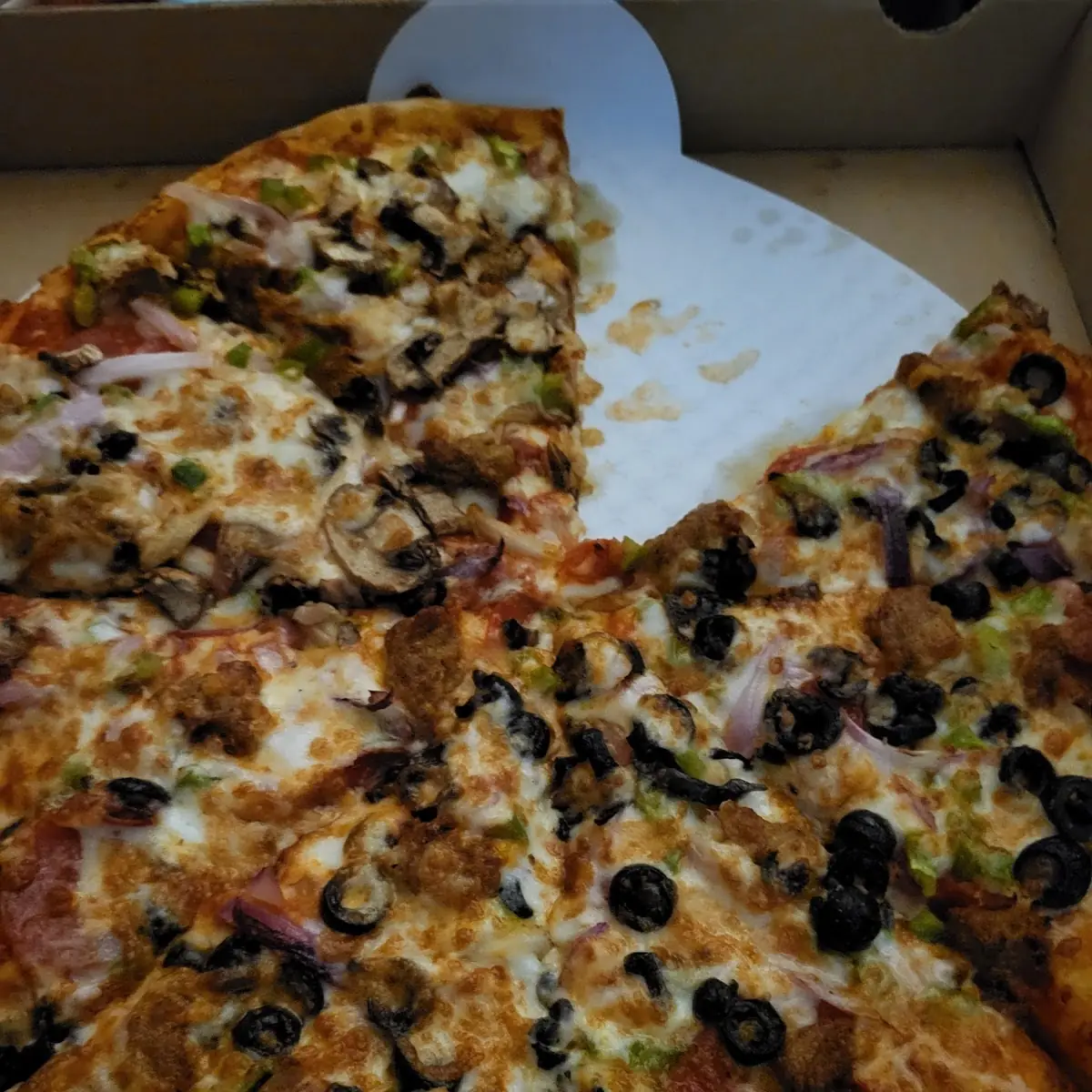 Classic Supreme Pizza