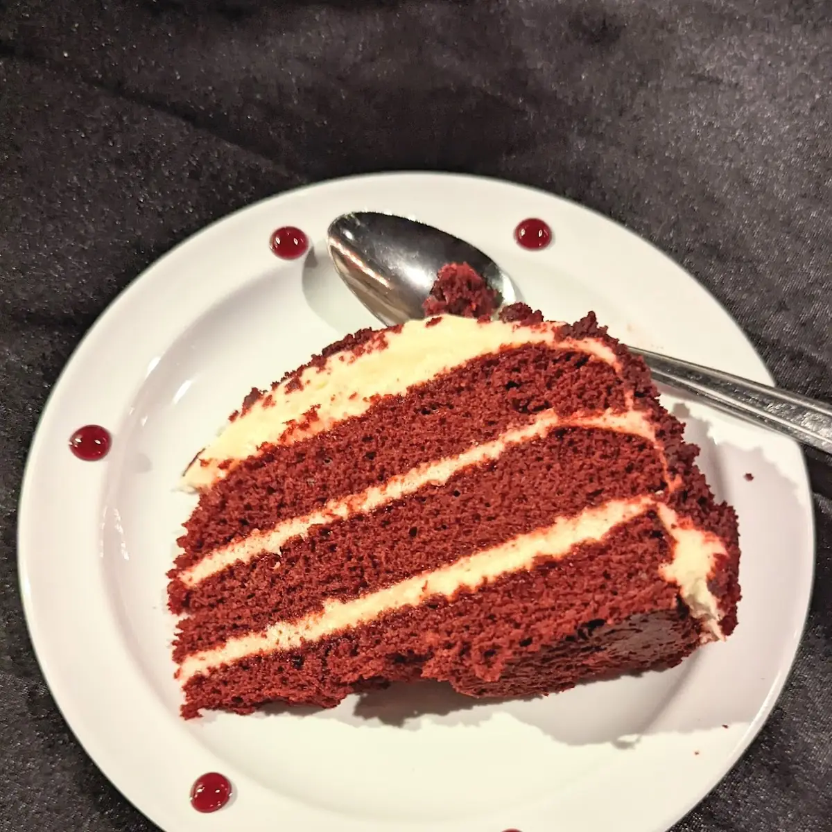 Red Velvet Cheesecake