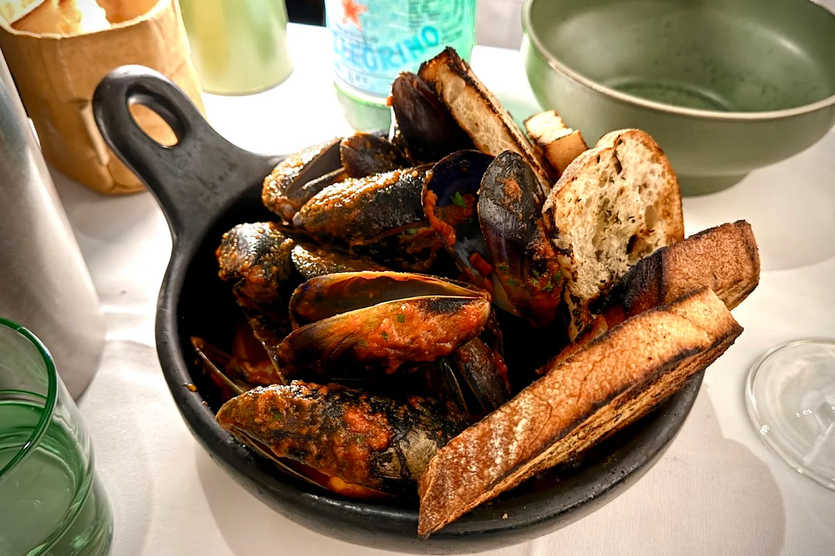 Highlights, Aromi Restaurant
