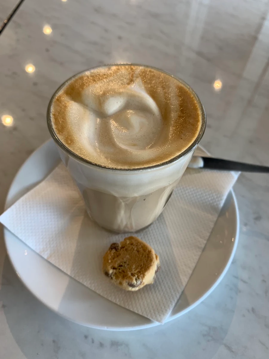 Latte, Jamaica Blue Baldivis