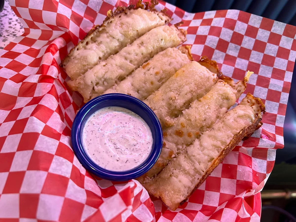 Garlic Cheese Stix, Rewind Beer Co.