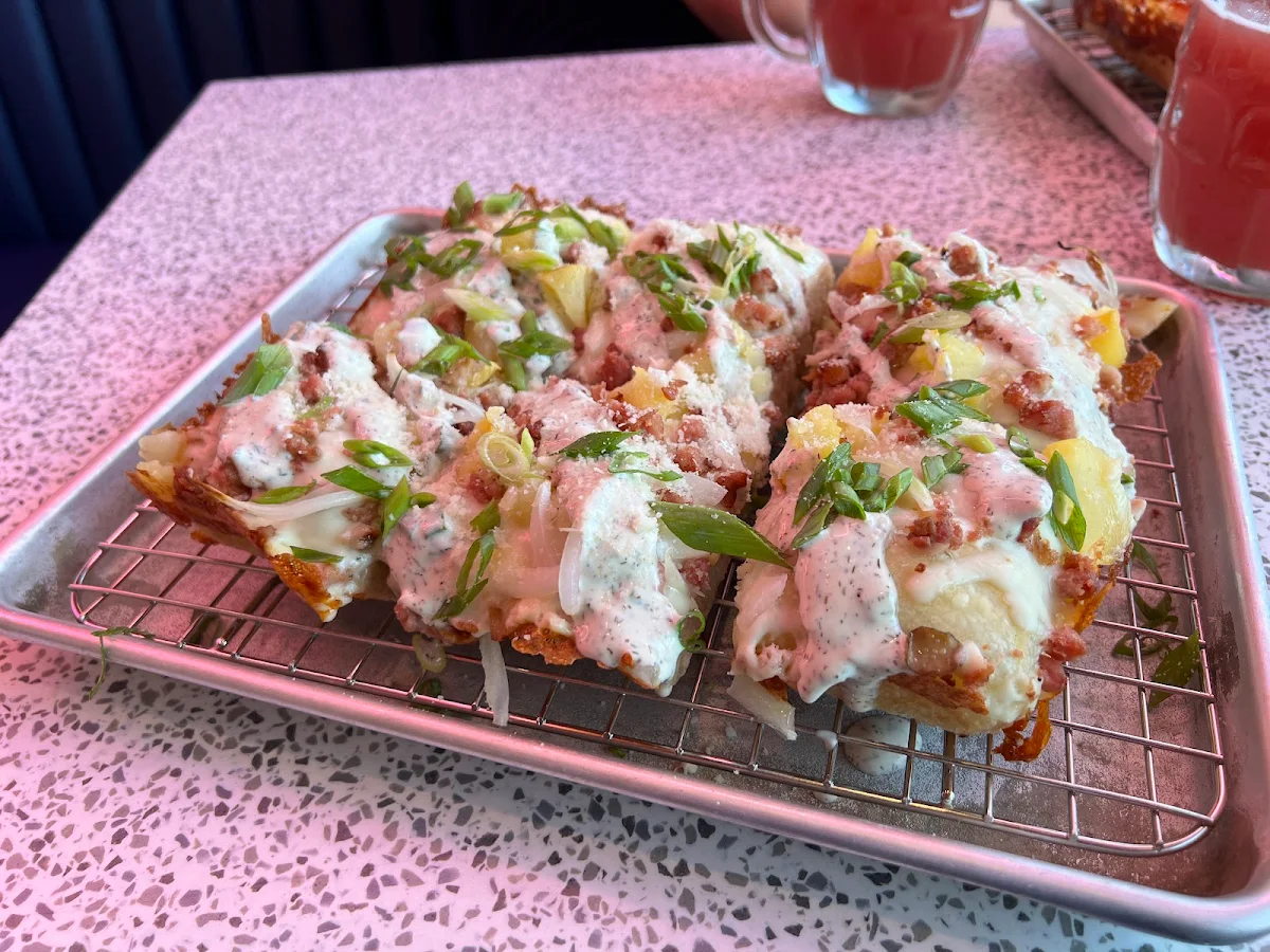King Pizza, Rewind Beer Co.