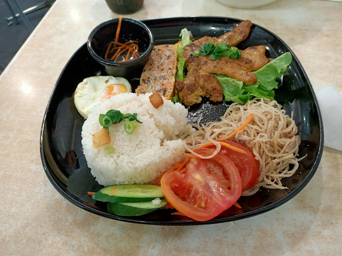 Pork Chops Rice, Hong Vietnamese Kitchen