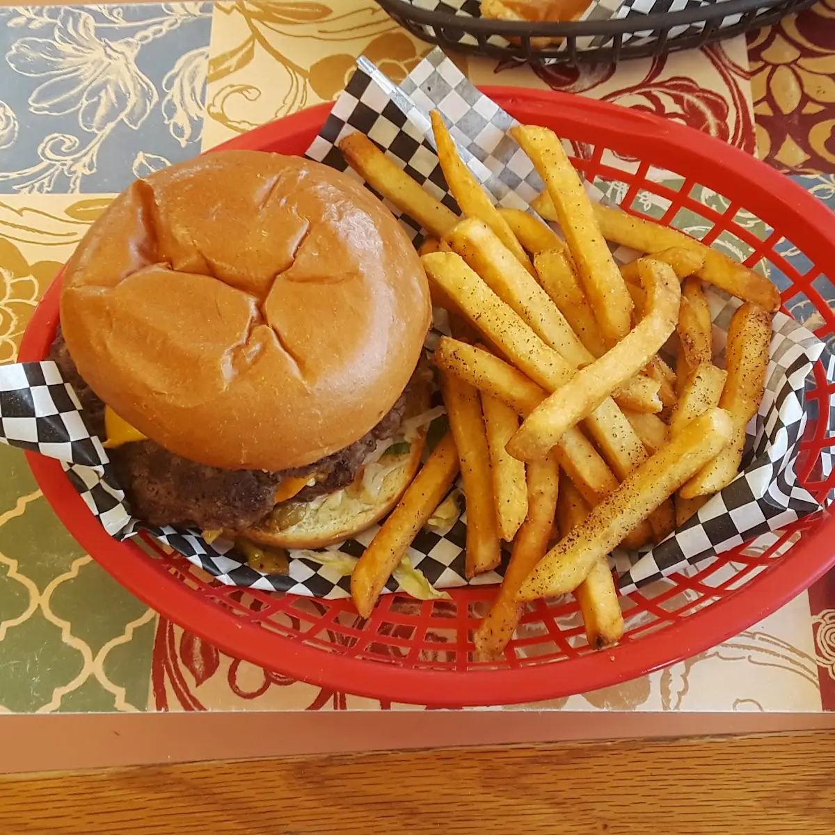 Big Mike Burger Combo