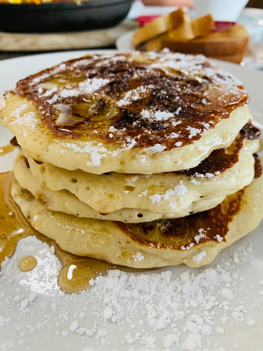 Banana Chocolate Chip Pancakes