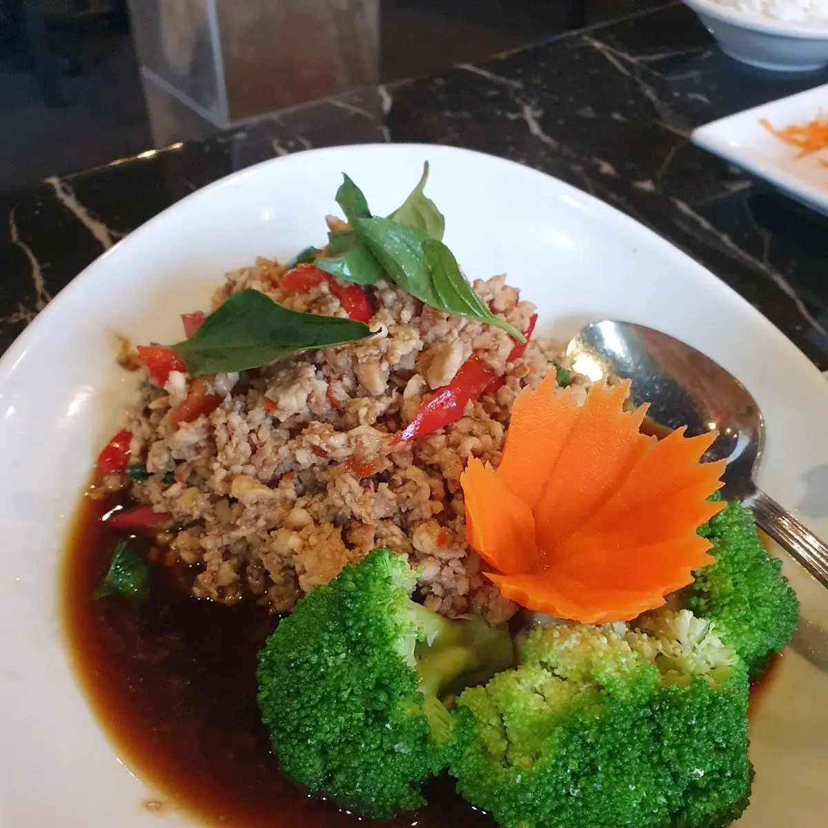 Kra Pow Gai Sub