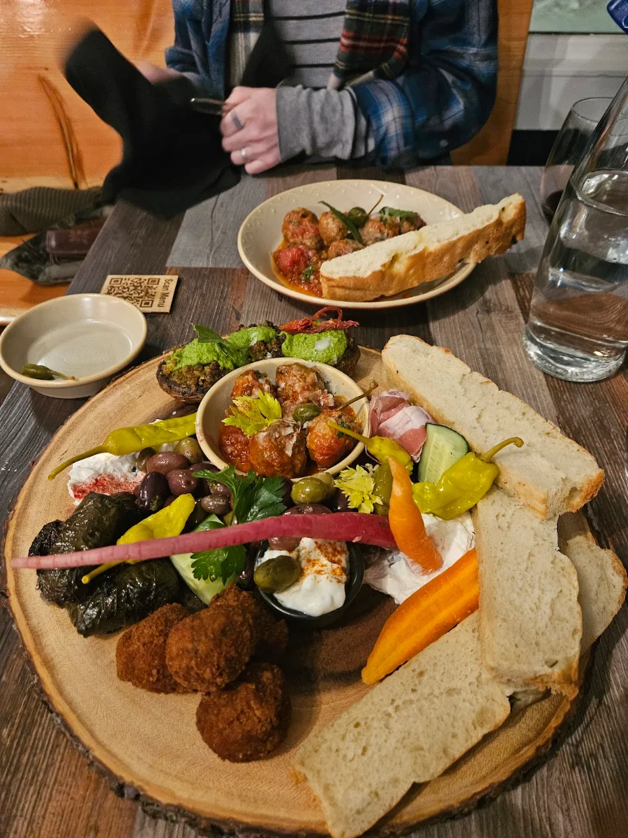 Warm Olives, Bella Soriah