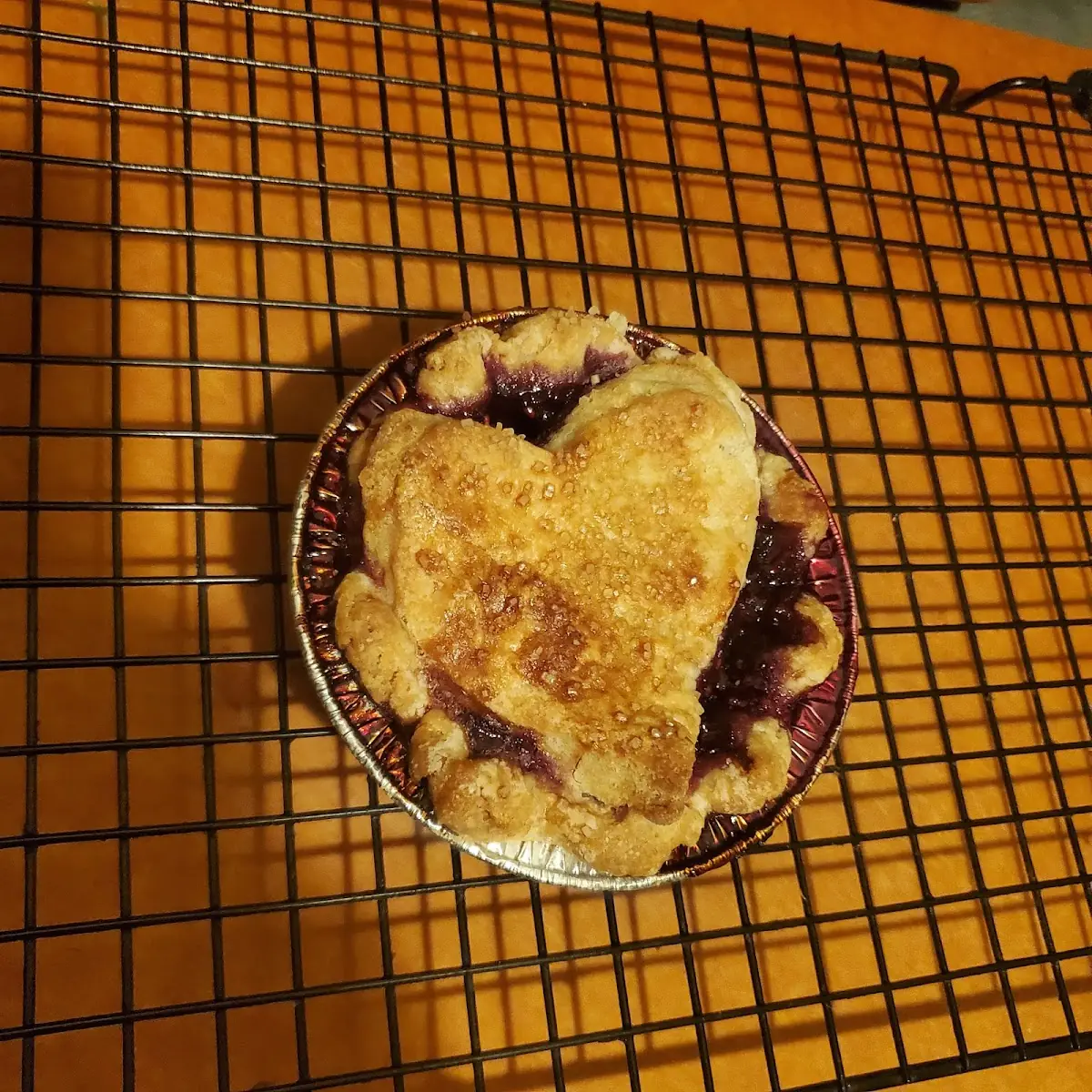 Personal Mixed Berry Pie