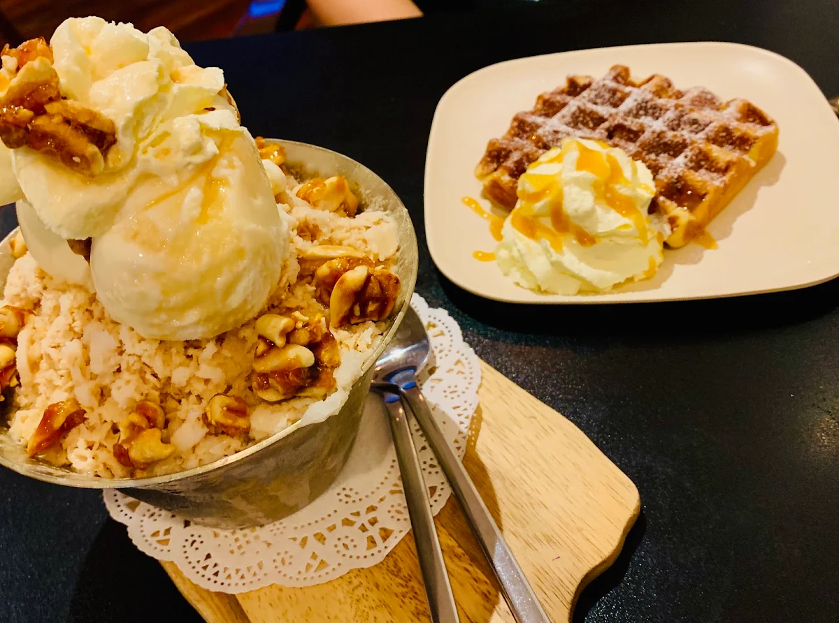Milk Tea Shaved Ice, Cafe 928