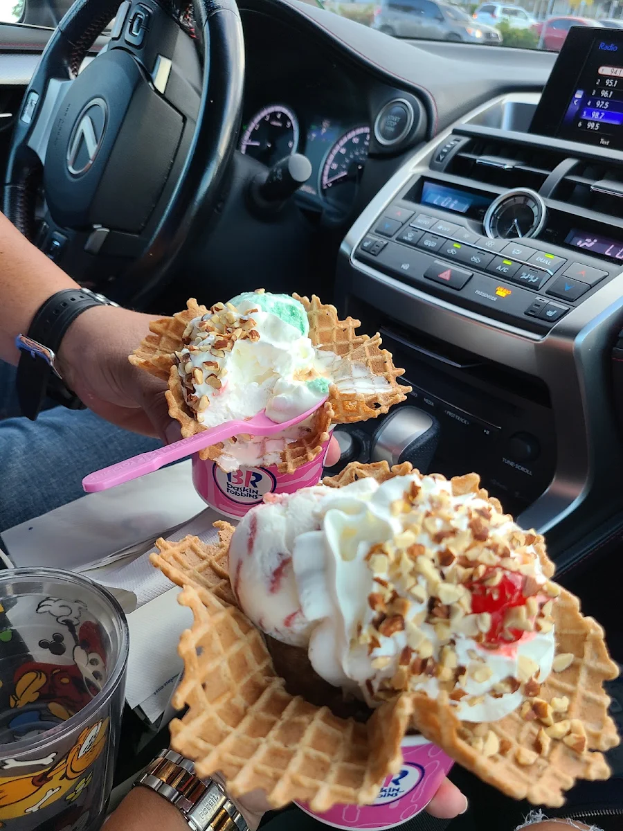 Waffle Sundae