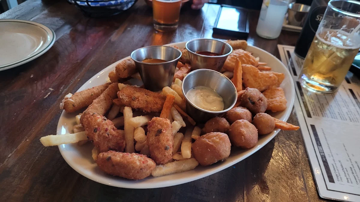 Belmont Platter, The Belmont Port Colborne