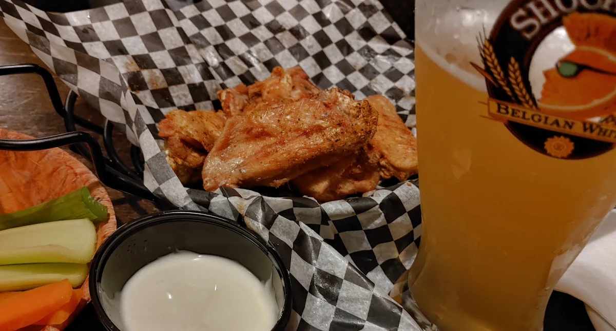 Cajun Chicken Wings, The Belmont Port Colborne