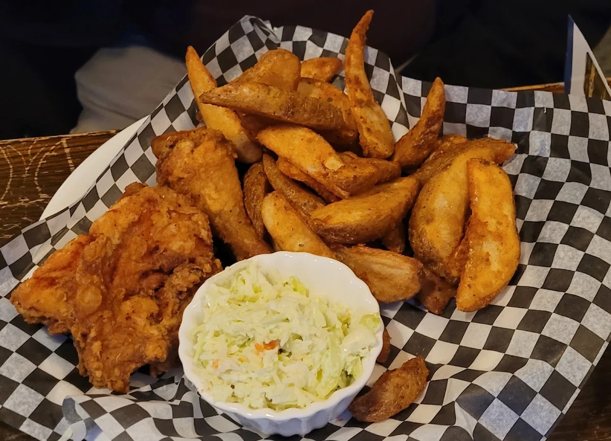 Chicken & Wedgies, The Belmont Port Colborne