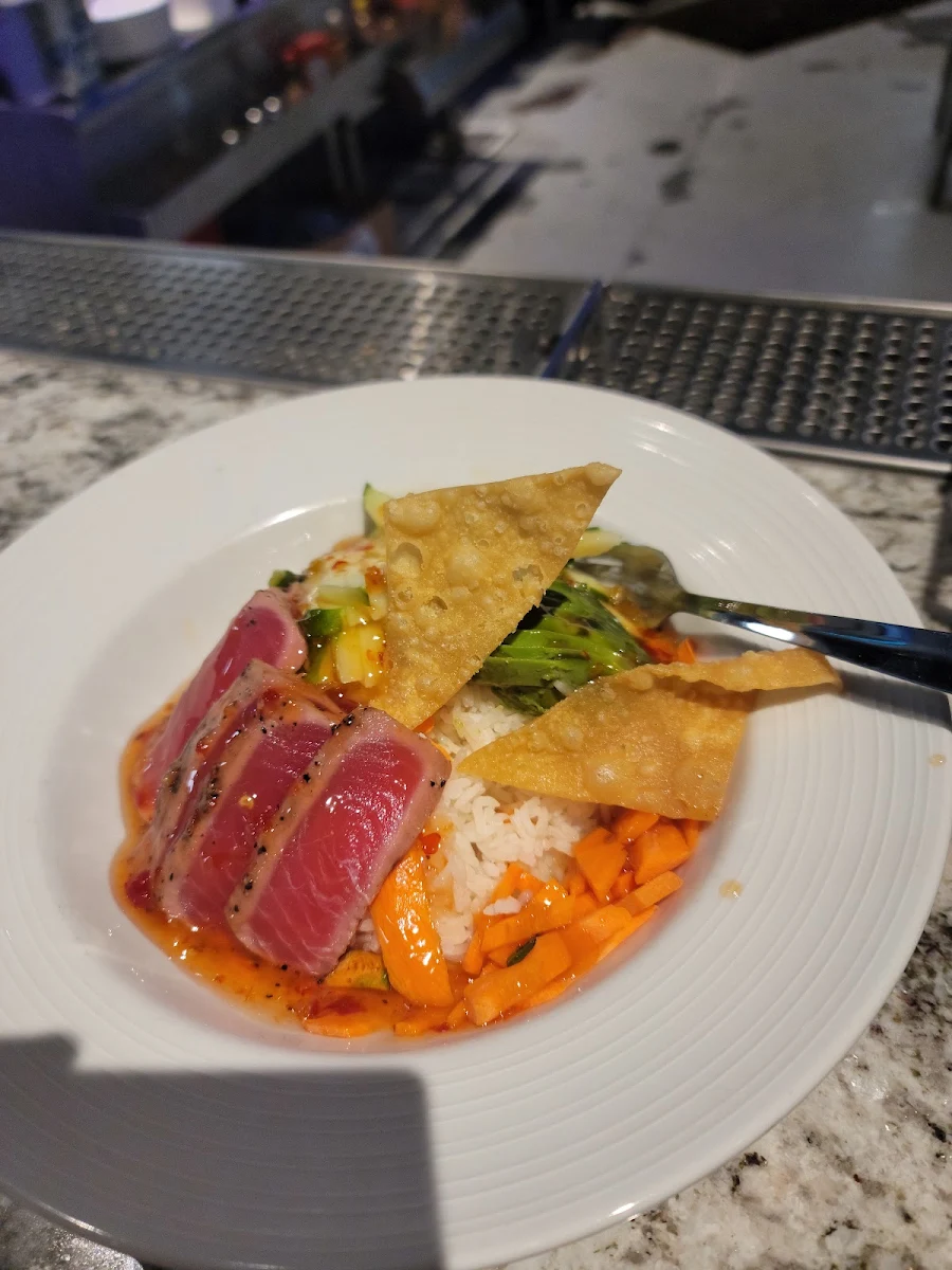 Seared Ahi Tuna Bowl