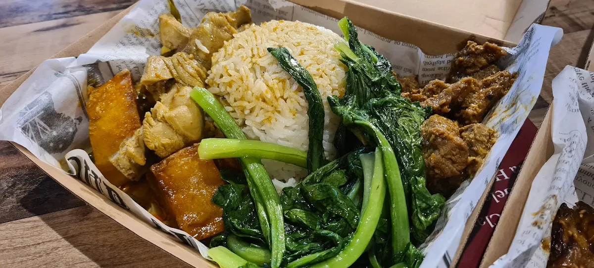 Highlights, Satay Boss 老椰子