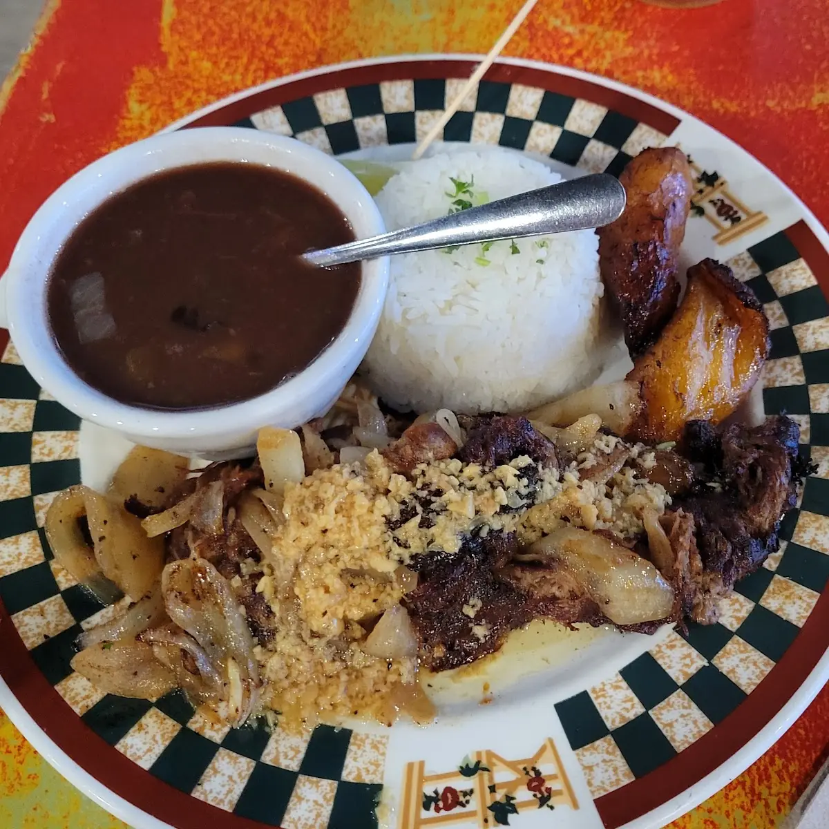Lechon Asado & Maduros