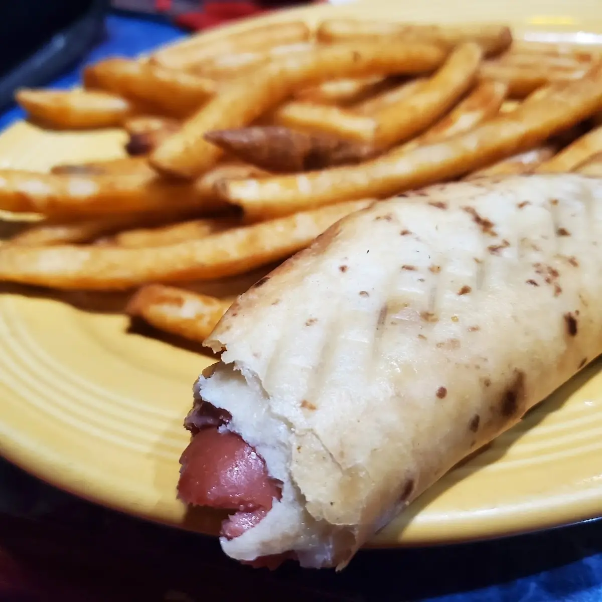 Hot Dog & Fries