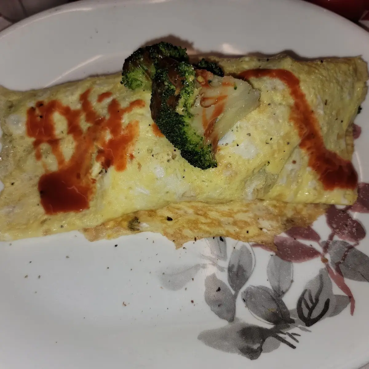 Broccoli and Ham and Cheese Omelette