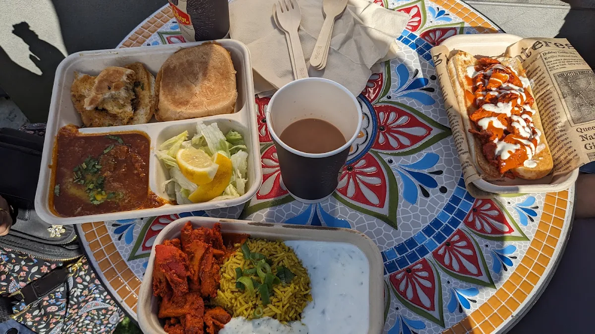 BBQ Chicken Tikka, Tikka Stand Food Truck