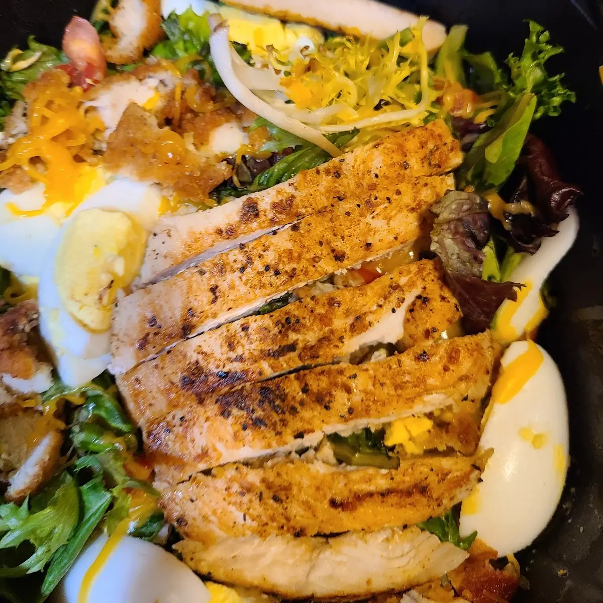 Crispy Chicken Cobb Salad