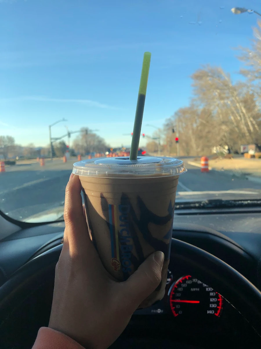 Vanilla Cold Brew w Cream