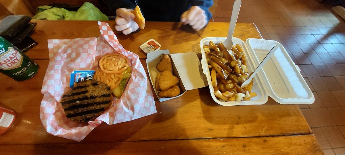 Highlights, Hungry Bear Restaurant
