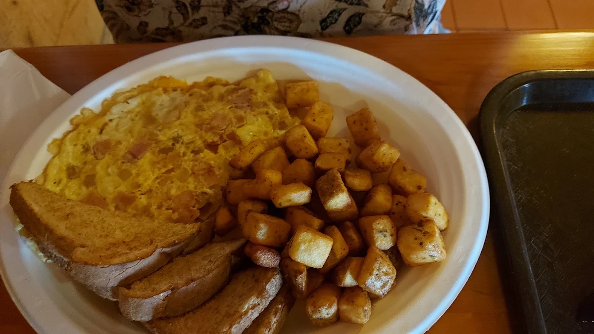Western Omelette, Hungry Bear Restaurant