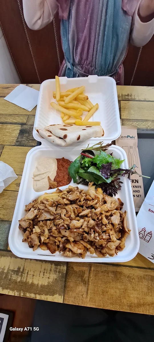 Chicken Dinner Box, Kebab Thyme