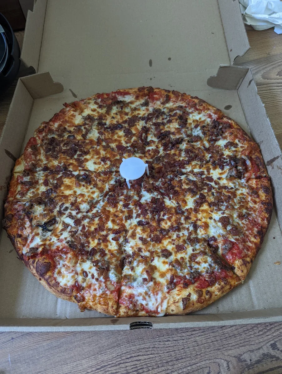 lg Bacon Hamburger Pizza