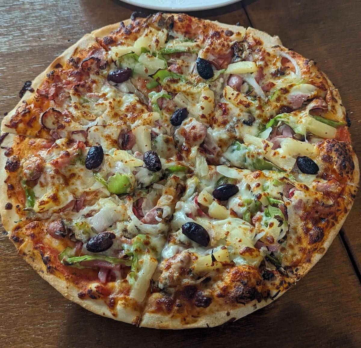 Highlights, Midnight Pizza Cafe