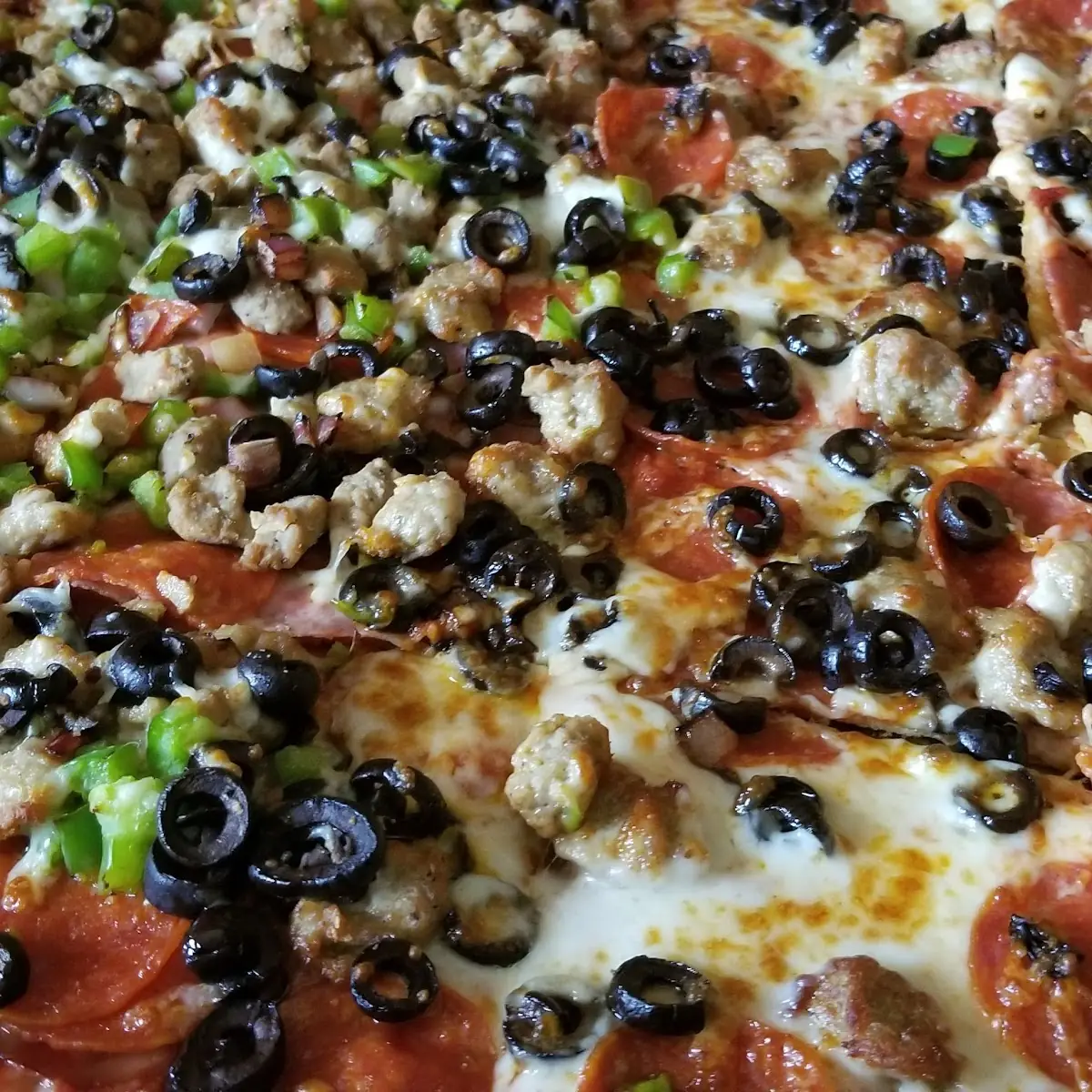 Large Pizza 1 2 Pepperoni Black Olives Extra Cheese and Half Supreme Pizza Extra Cheese