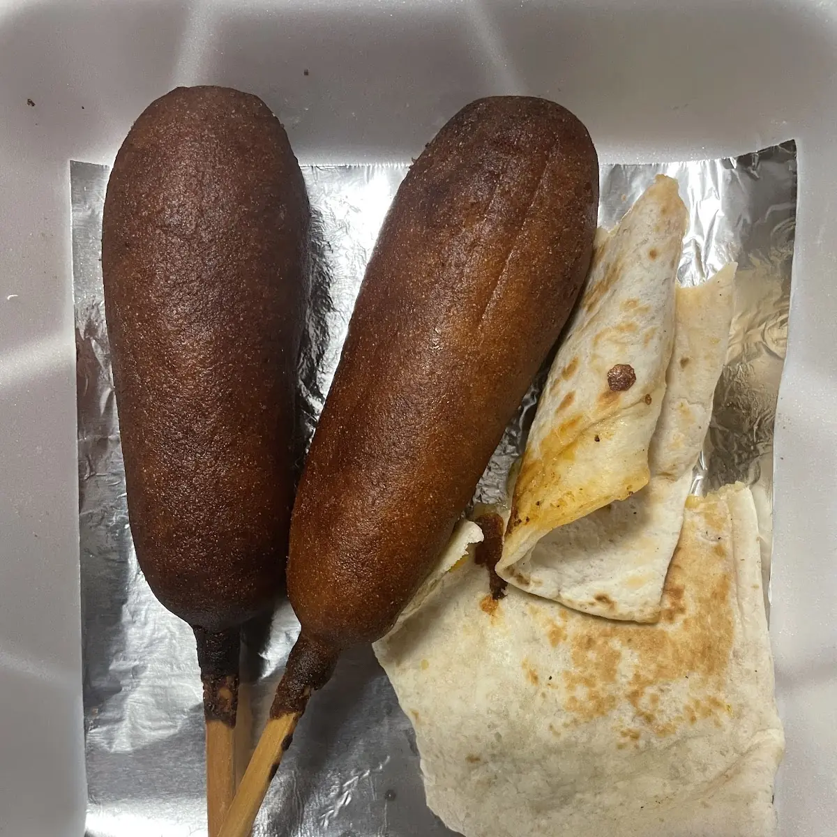 Corn Dog Tray with Chicken Quesadilla