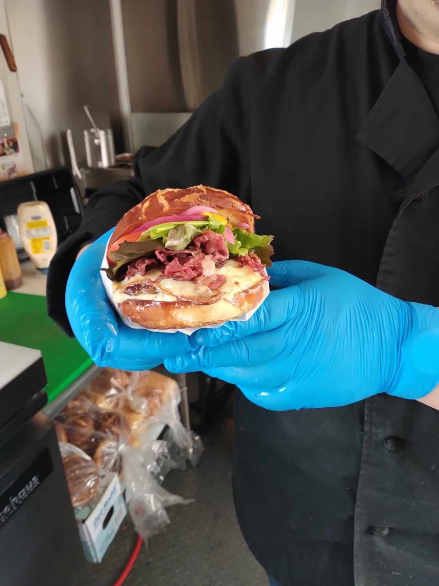 Pastrami Burger