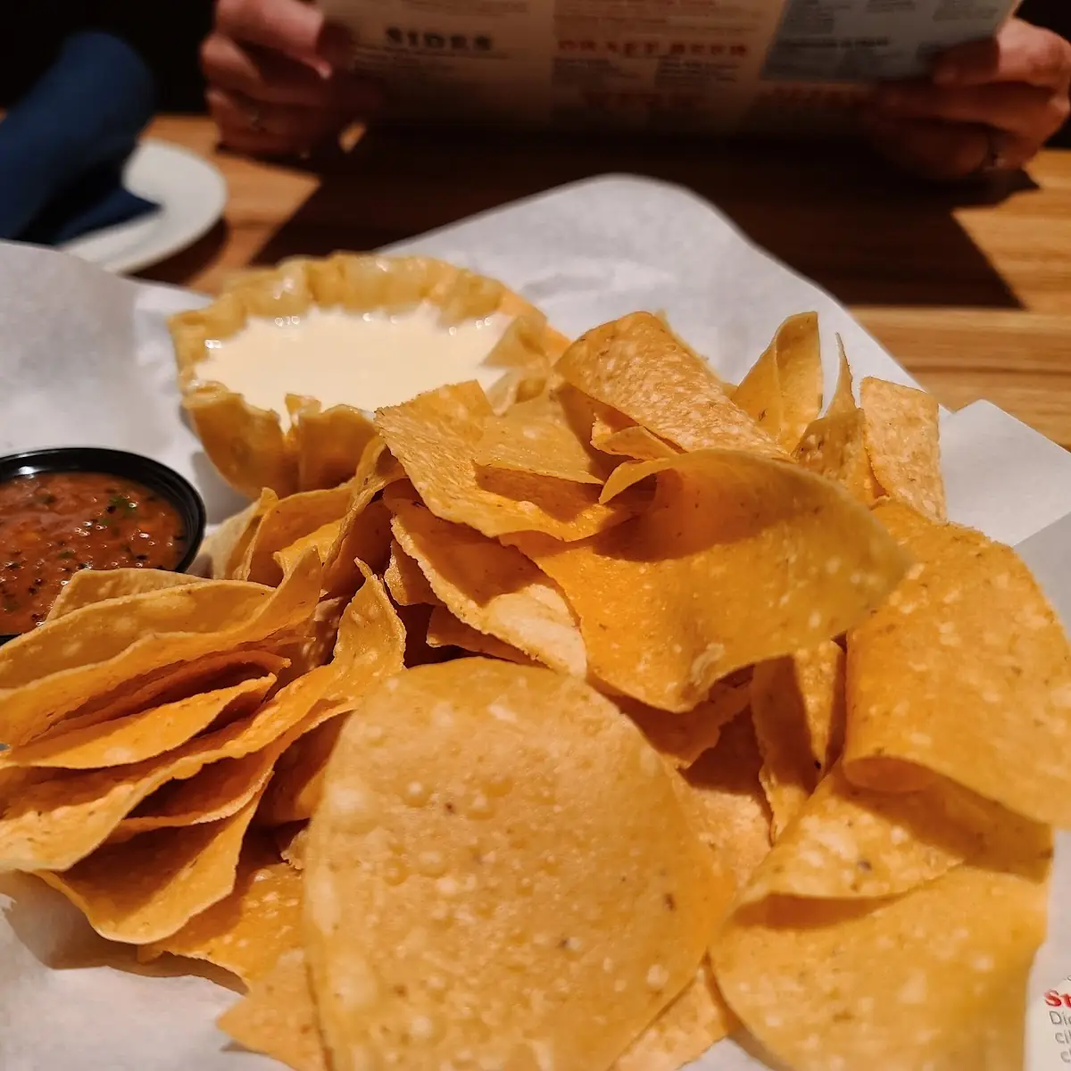 Chips & Queso