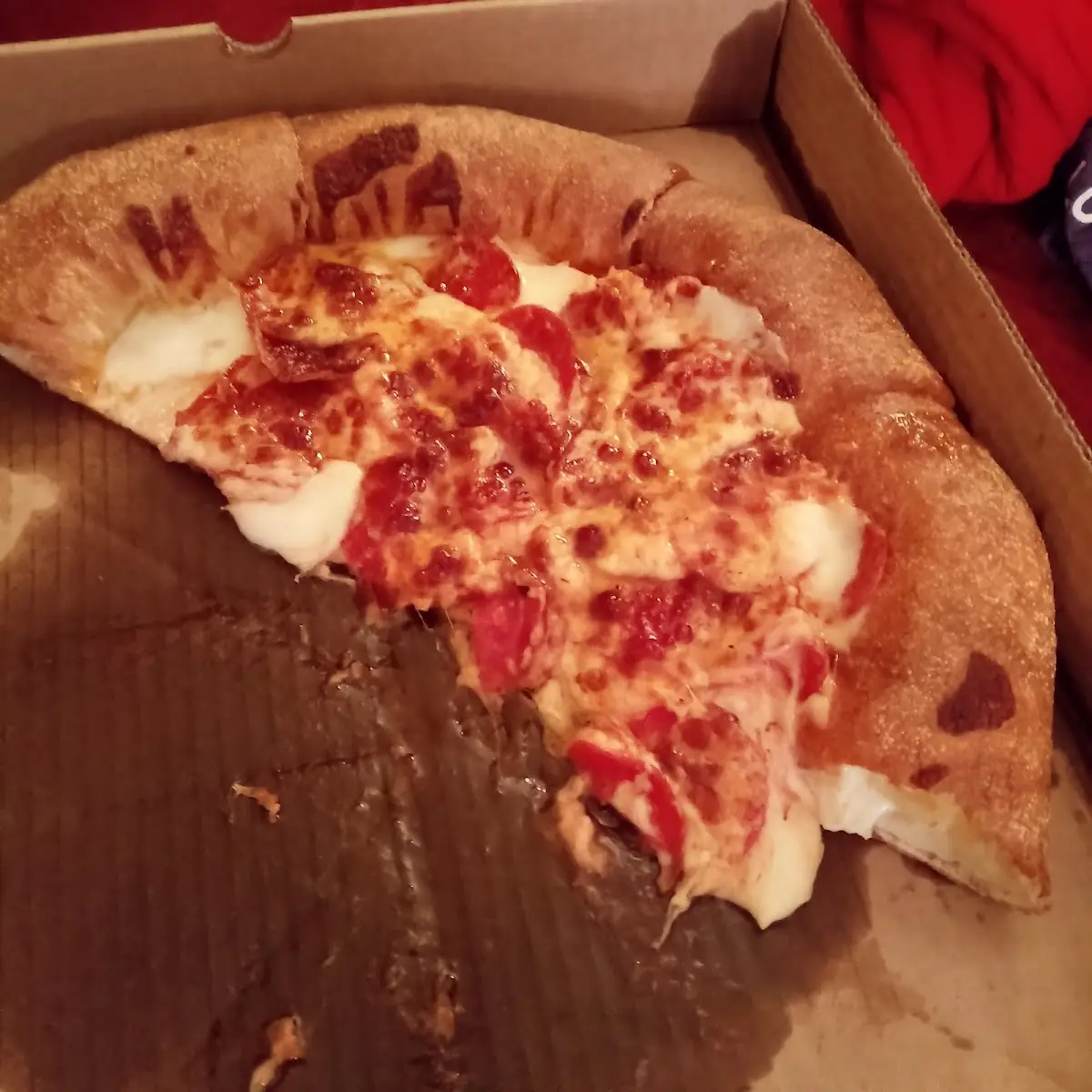 Was Suppose to Be Stuffed Crust Pizza the Crust Was so Thin and Greasy Horrible