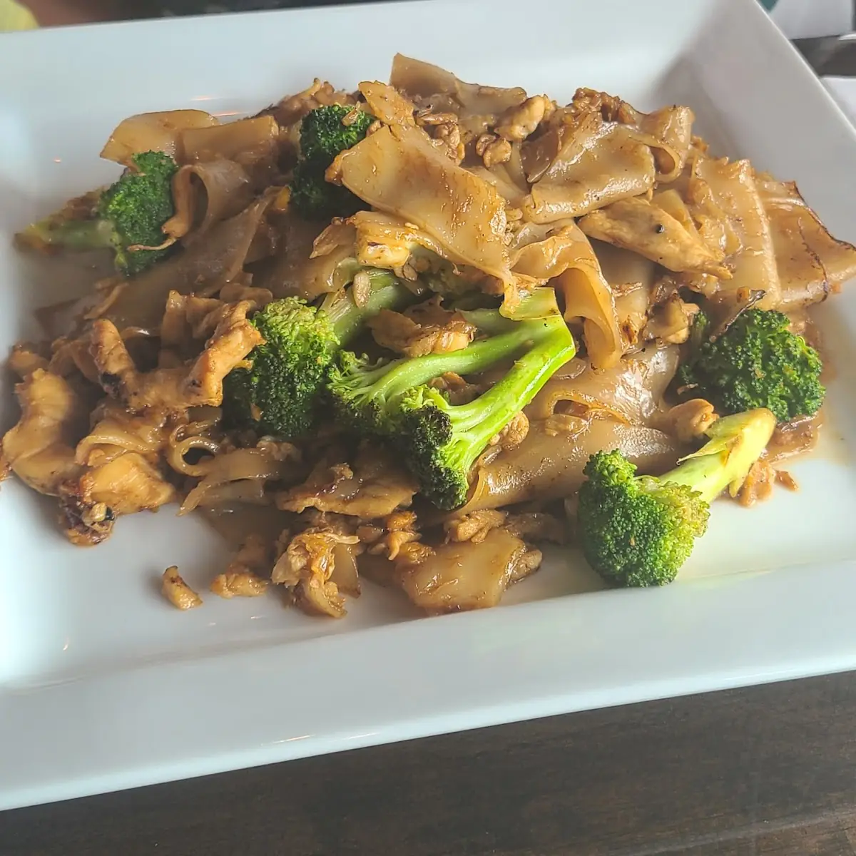 N2 Drunken Noodles-D
