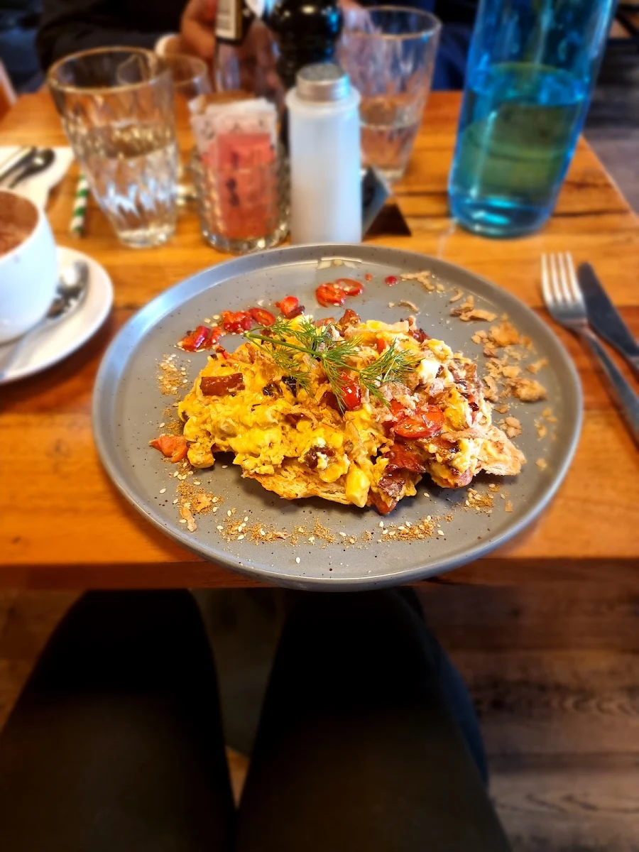 Chilli Eggs Benedict, The Nourish Eatery - Cafe & Restaurant Sunbury