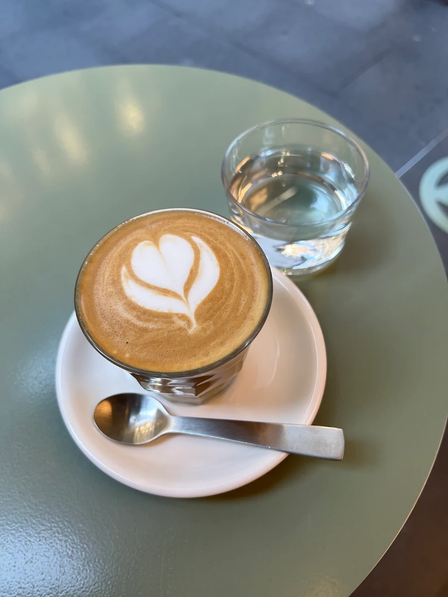 Flat White, Leible Coffee