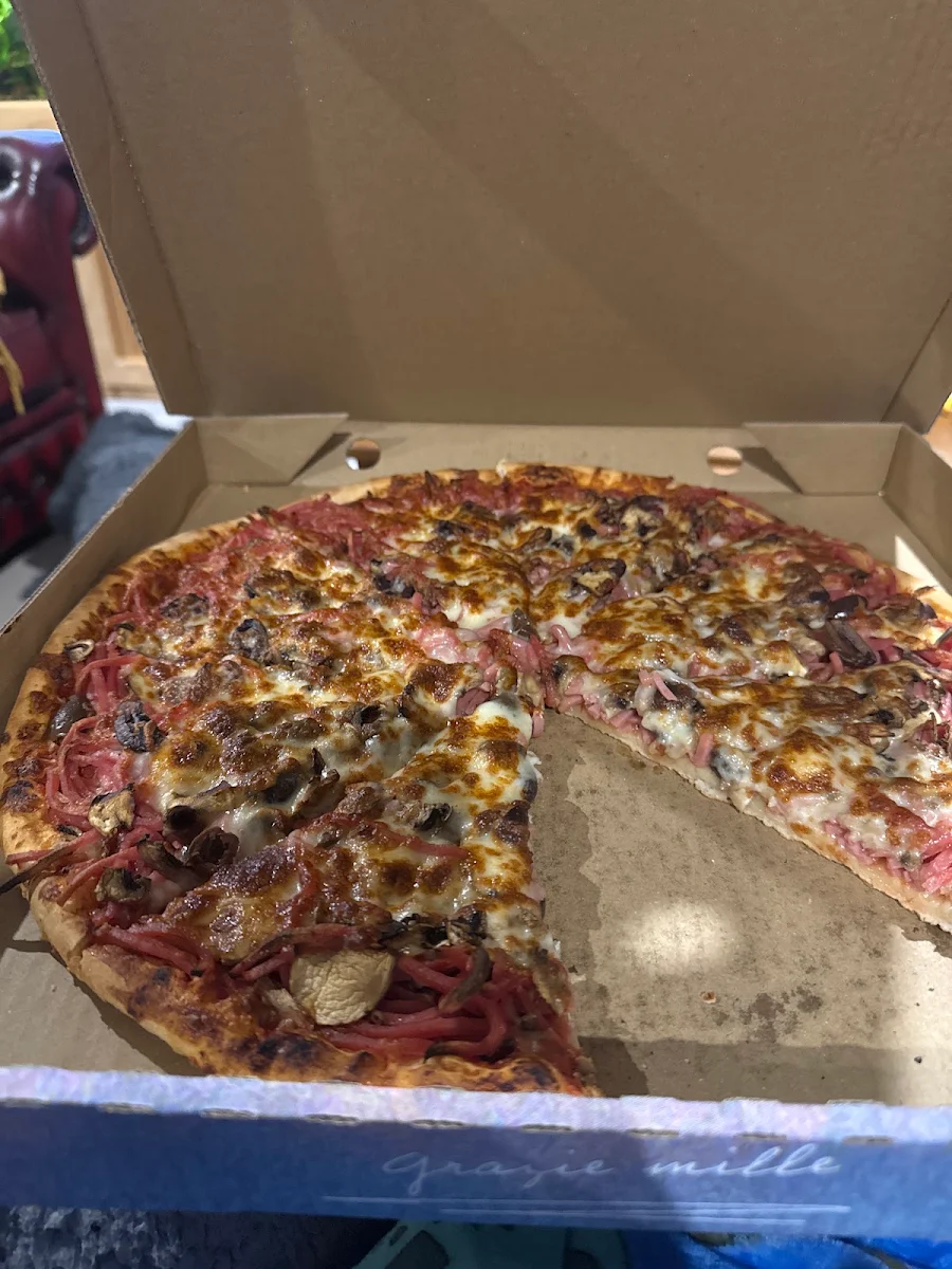 Highlights, Napoletana Pizza & Pasta
