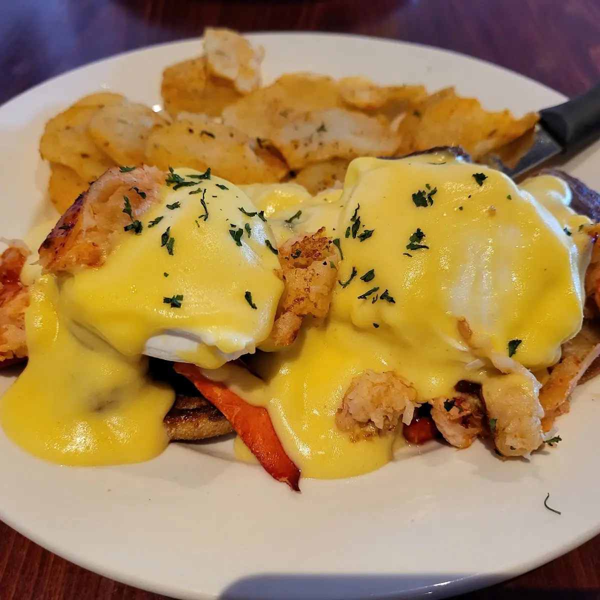 Chicken & Waffle Benedict